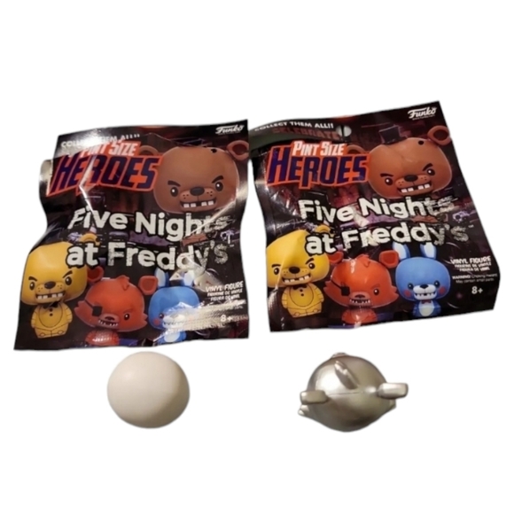 Five Nights at Freddy's Silver Foxy and Crying Child (2) New Figures Open Packs - Picture 3 of 4